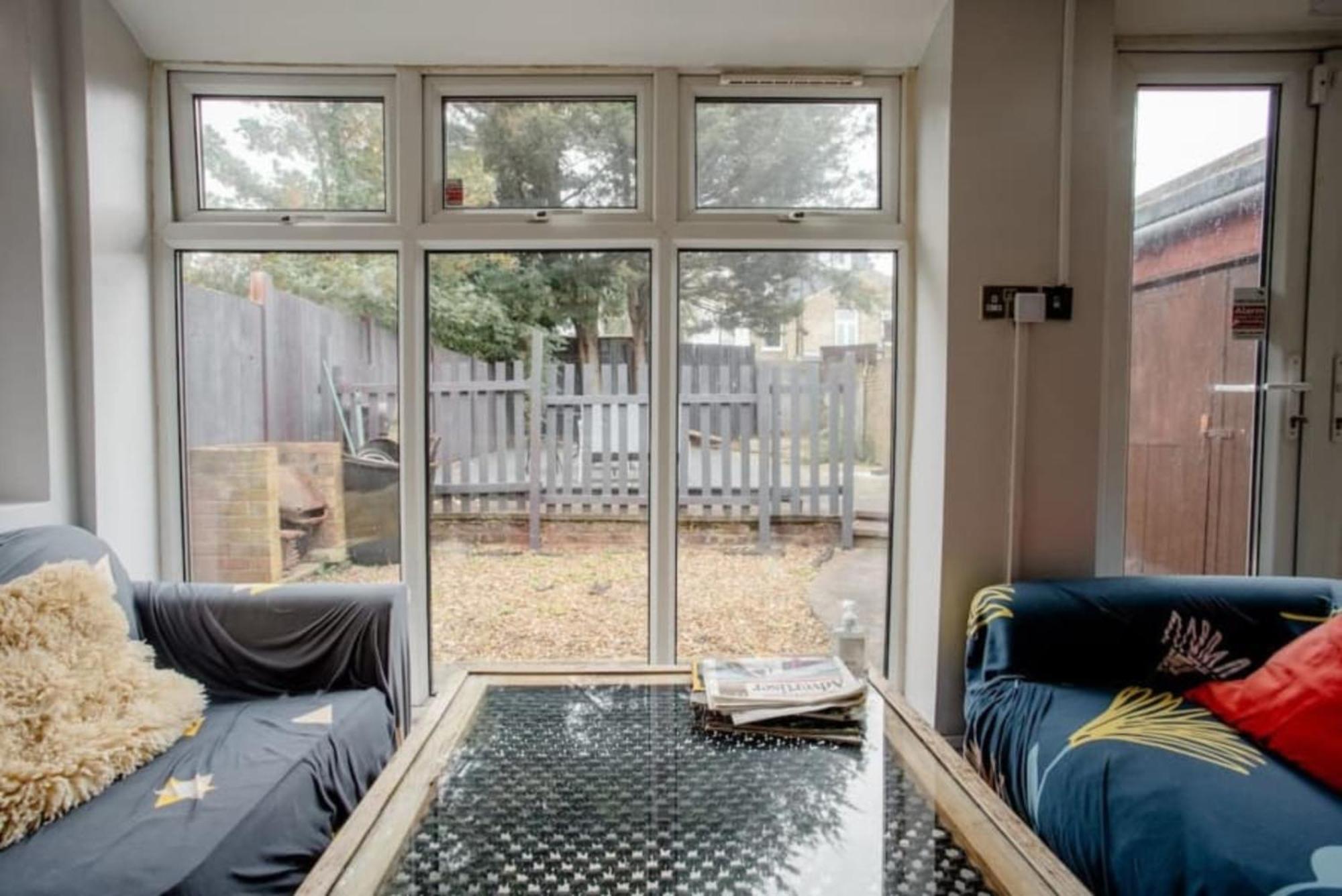 London Comfy Doubles Aparthotel Kültér fotó